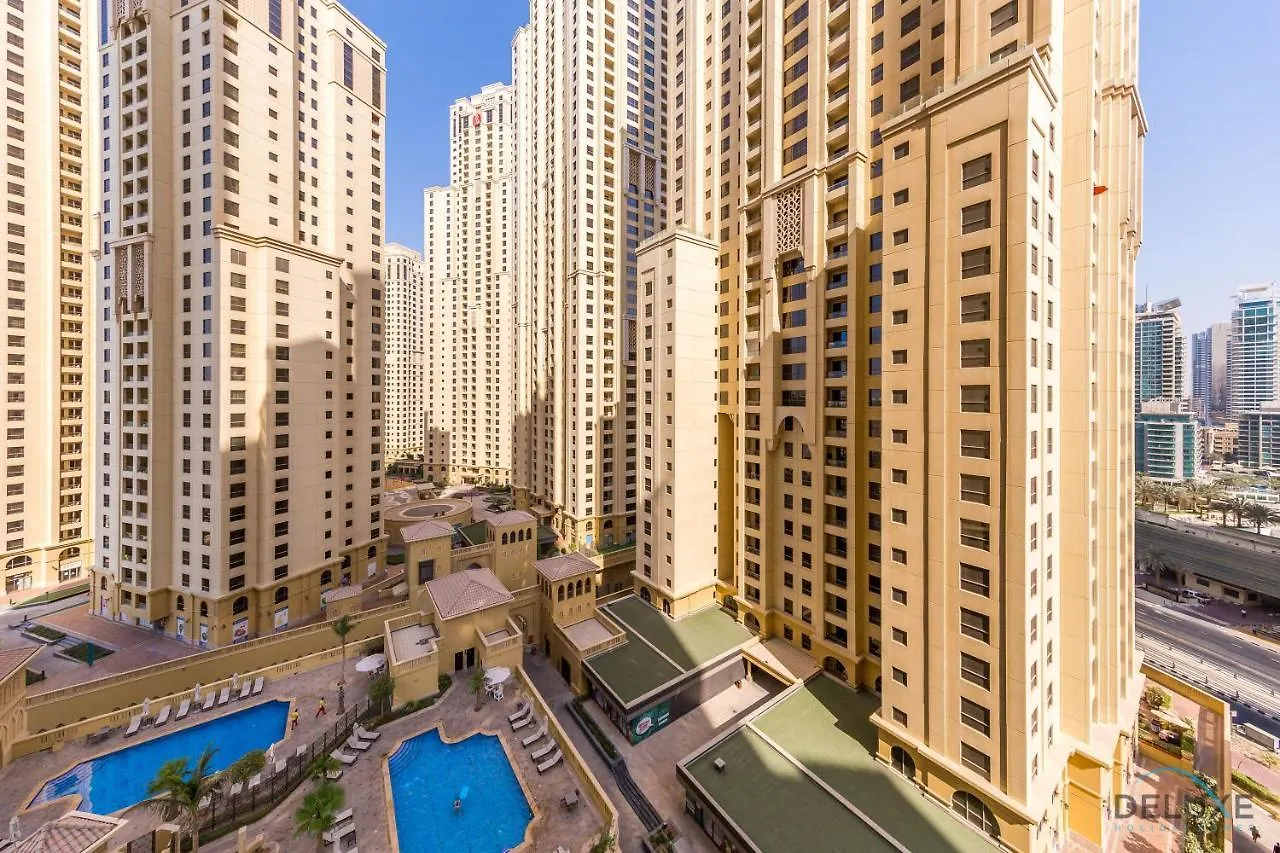 Pool Views Studio Minutes Away To Jbr Beach, Rimal 3 By Deluxe Holiday Homes Dubai