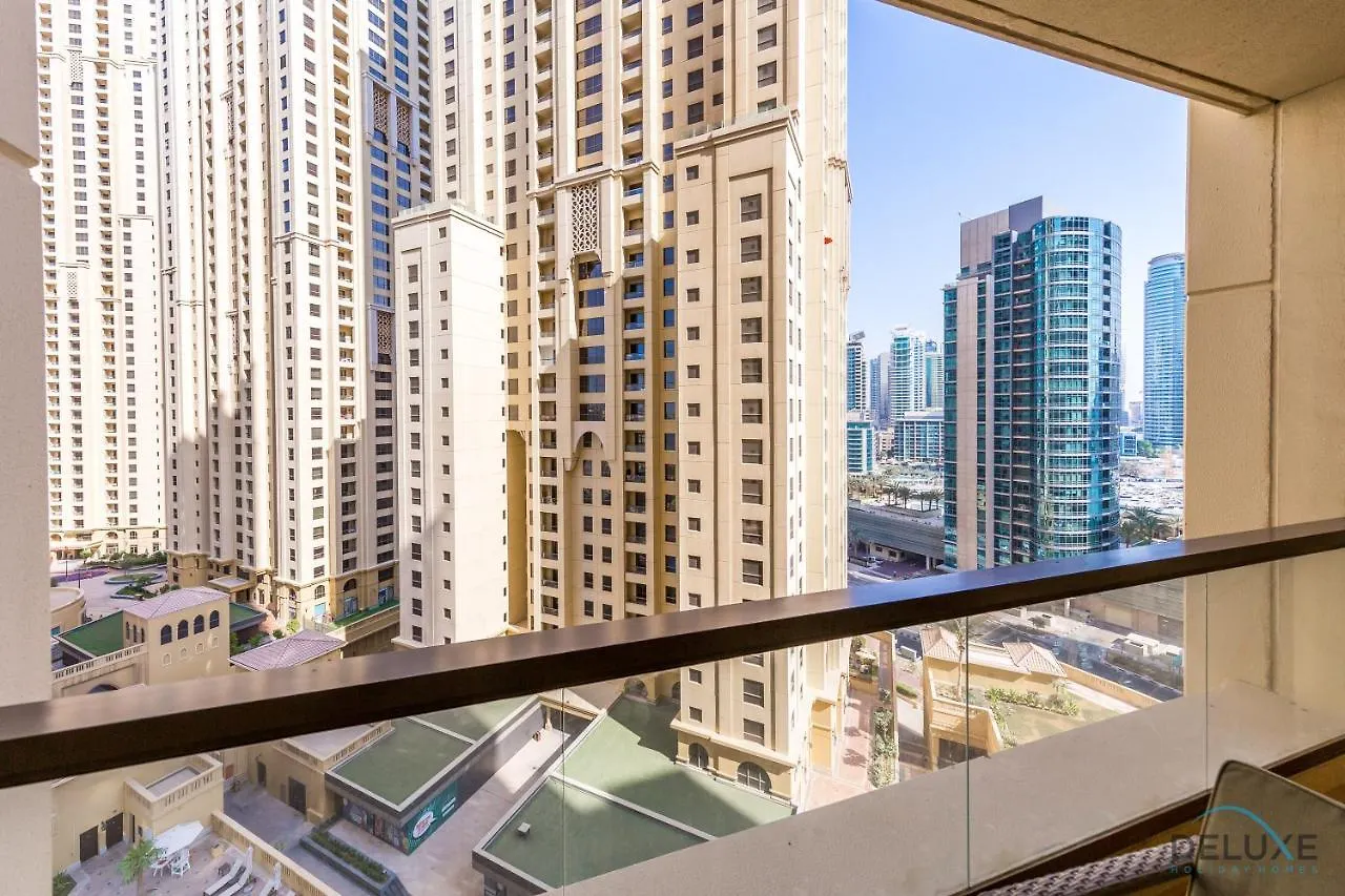 Pool Views Studio Minutes Away To Jbr Beach, Rimal 3 By Deluxe Holiday Homes Dubai Apartment